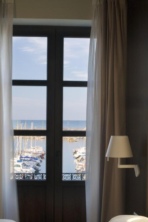 Hotel El Raset Denia Exterior photo